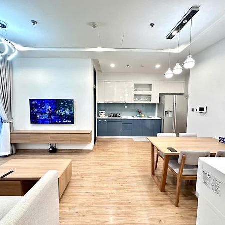 Luxury Apartment In Vinhomes Metropolis Hanoi Buitenkant foto