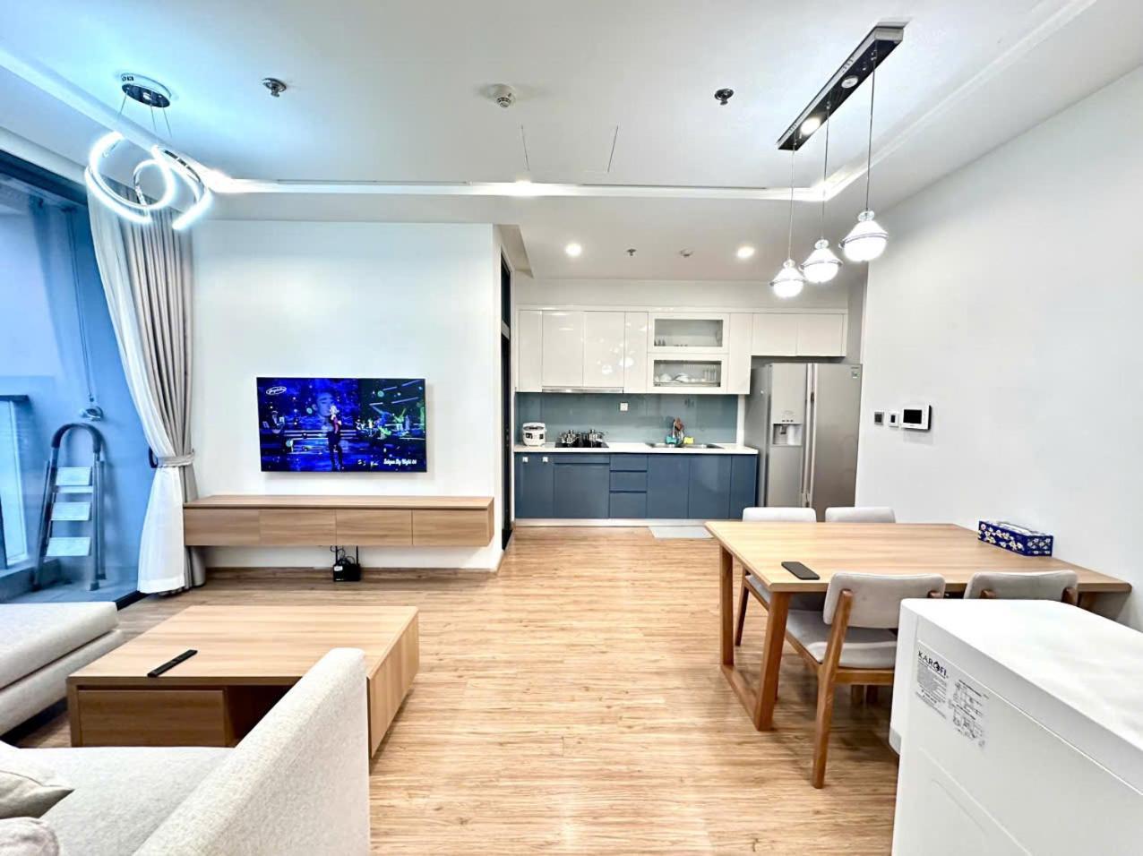 Luxury Apartment In Vinhomes Metropolis Hanoi Buitenkant foto