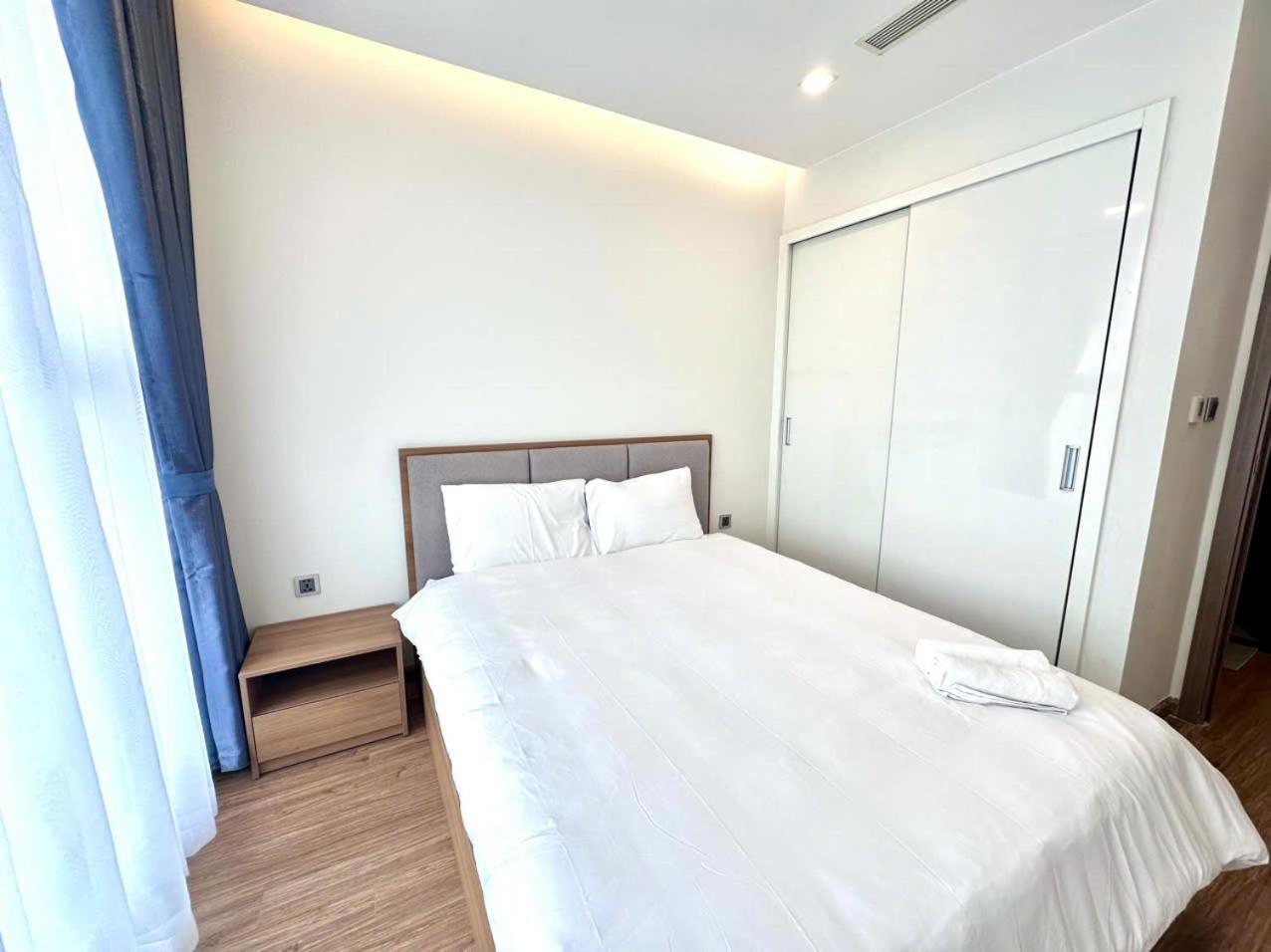 Luxury Apartment In Vinhomes Metropolis Hanoi Buitenkant foto