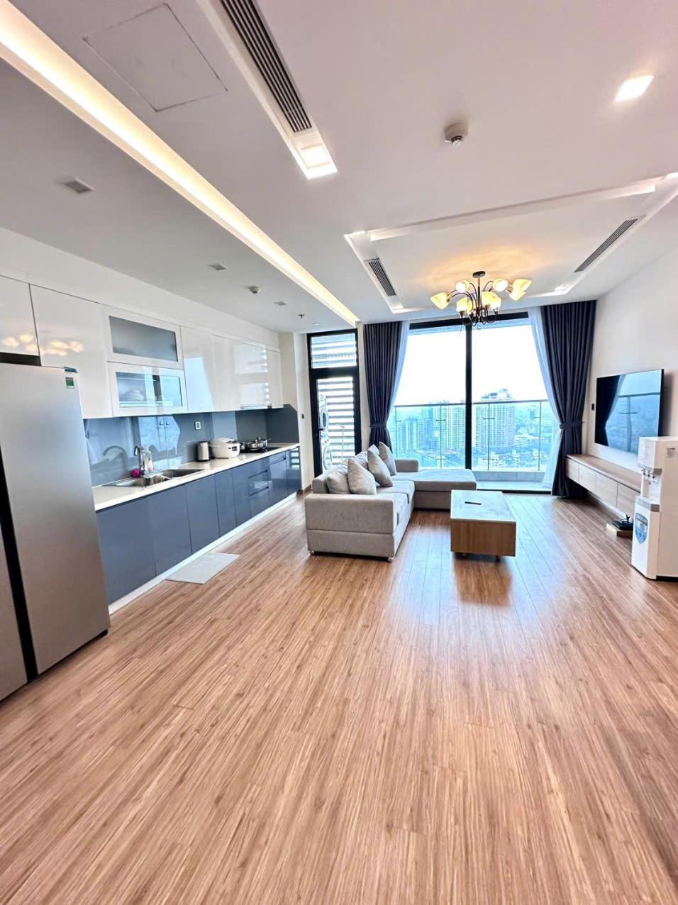Luxury Apartment In Vinhomes Metropolis Hanoi Buitenkant foto