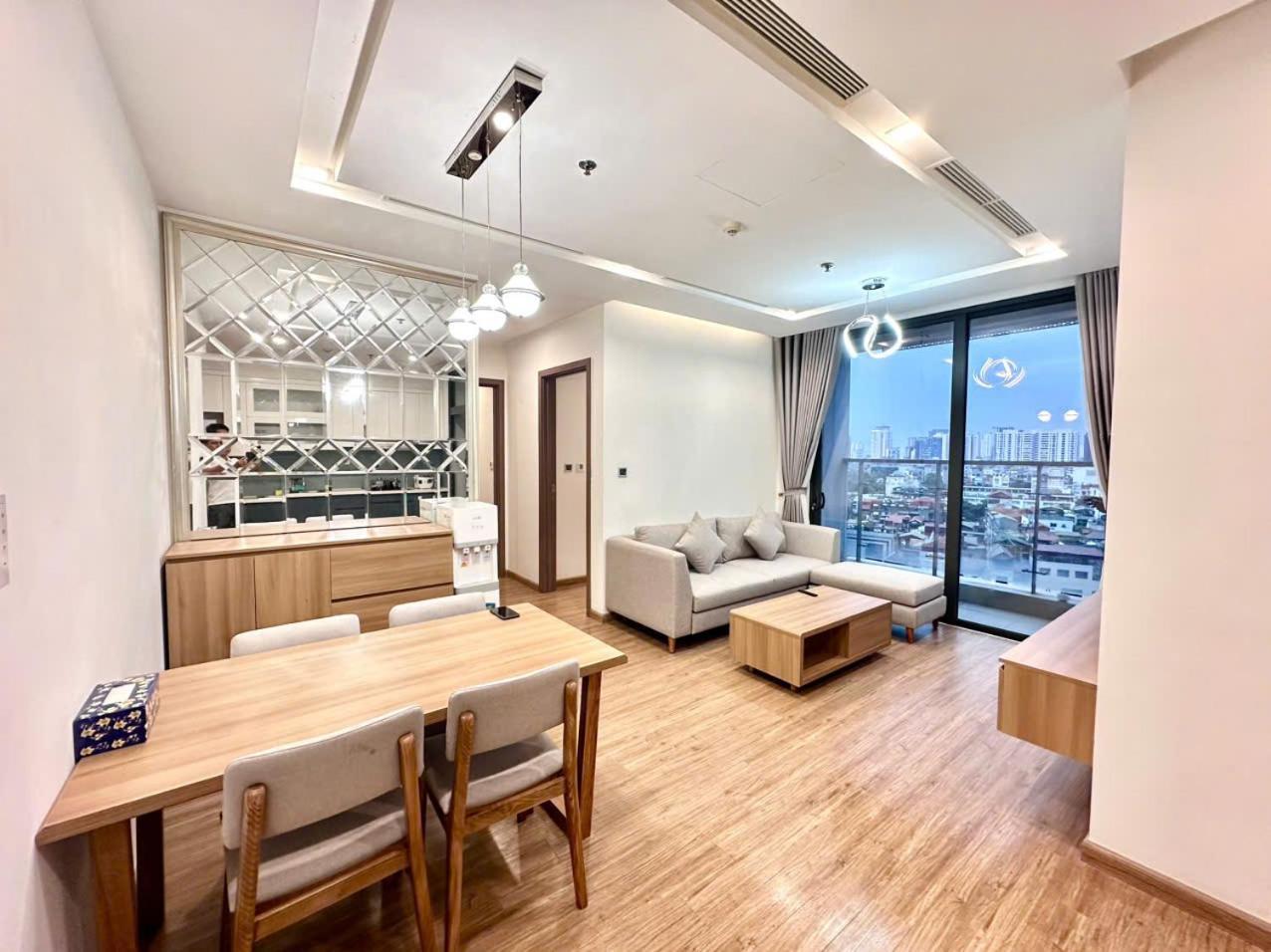 Luxury Apartment In Vinhomes Metropolis Hanoi Buitenkant foto