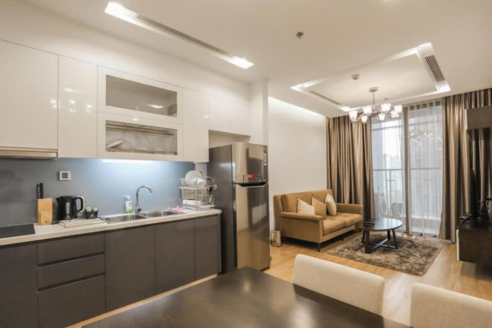Luxury Apartment In Vinhomes Metropolis Hanoi Buitenkant foto