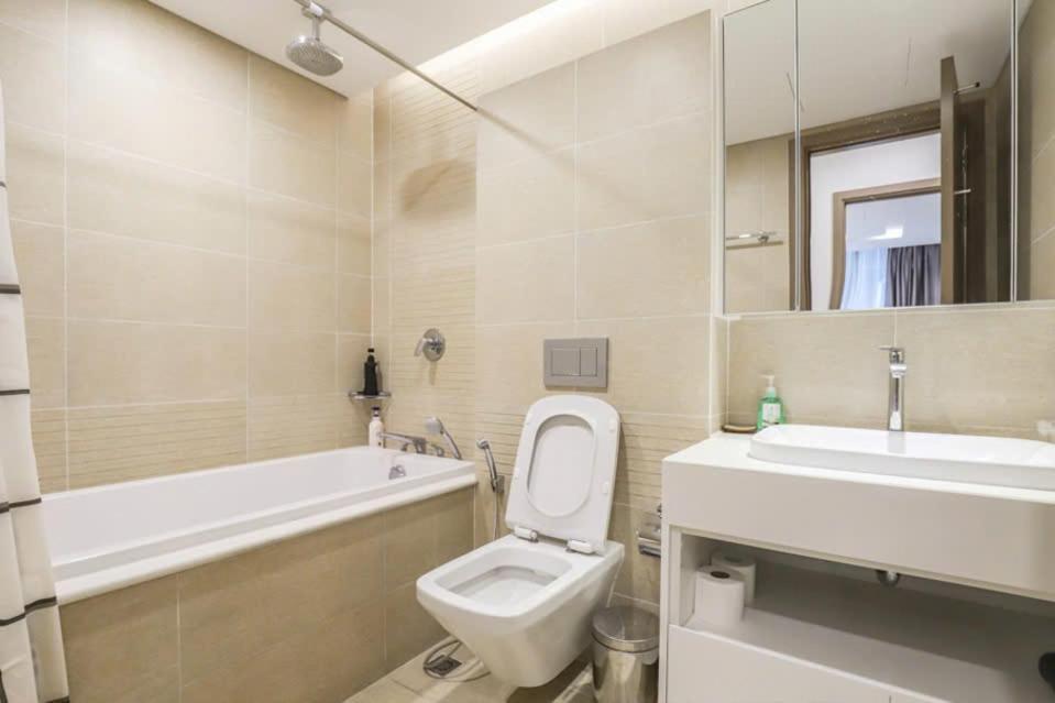 Luxury Apartment In Vinhomes Metropolis Hanoi Buitenkant foto